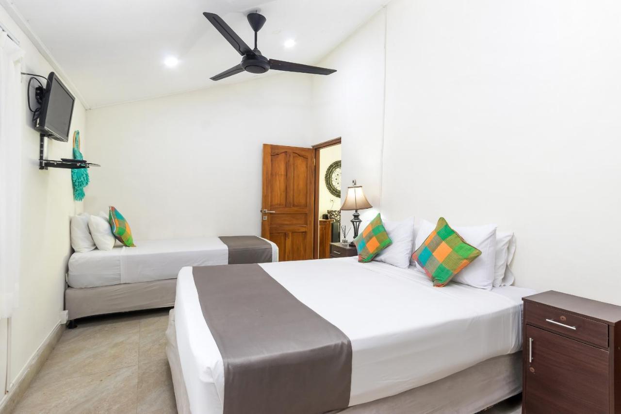סמיניאק Villa Yati מראה חיצוני תמונה