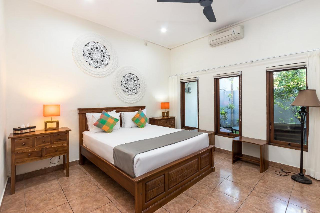 סמיניאק Villa Yati מראה חיצוני תמונה