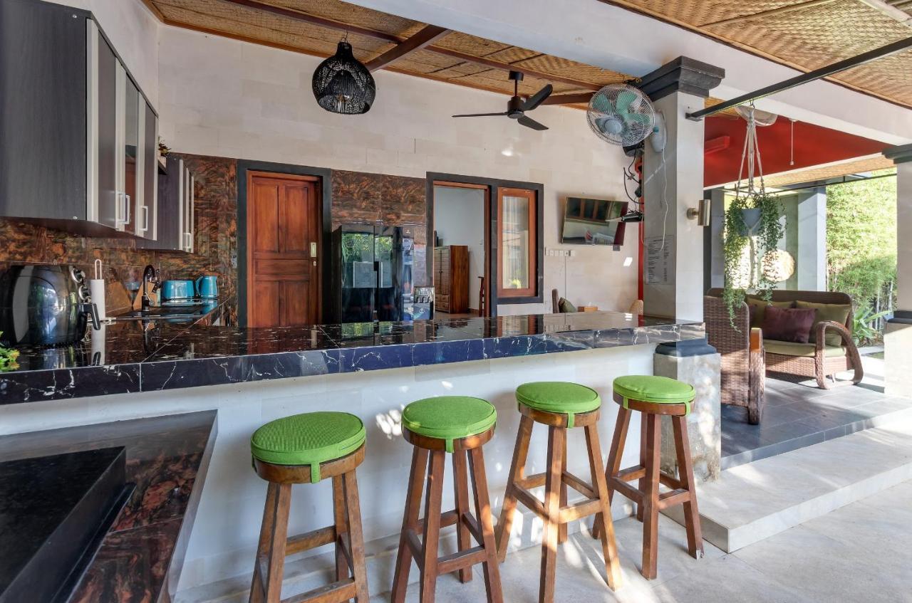 סמיניאק Villa Yati מראה חיצוני תמונה