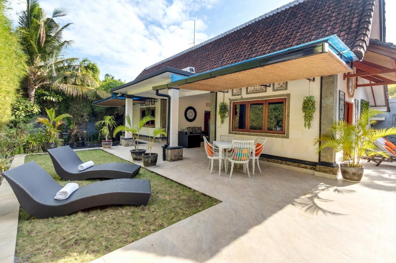 סמיניאק Villa Yati מראה חיצוני תמונה