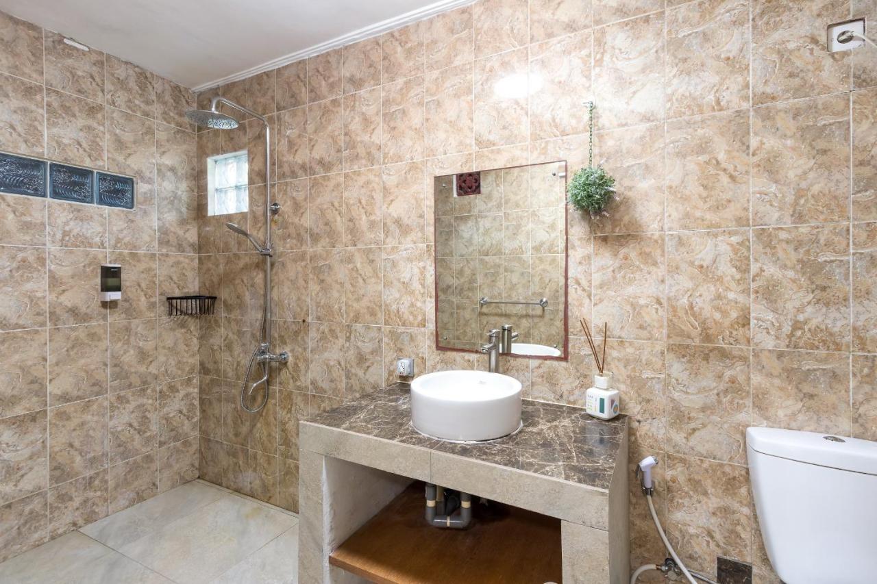 סמיניאק Villa Yati מראה חיצוני תמונה