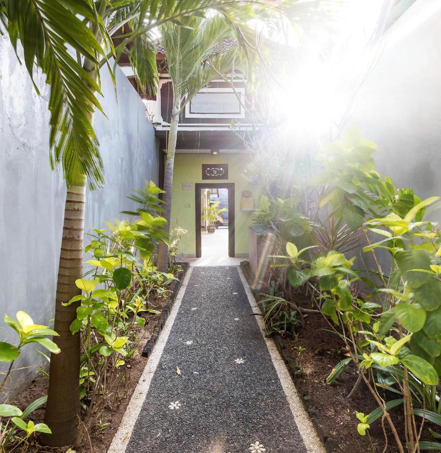 סמיניאק Villa Yati מראה חיצוני תמונה