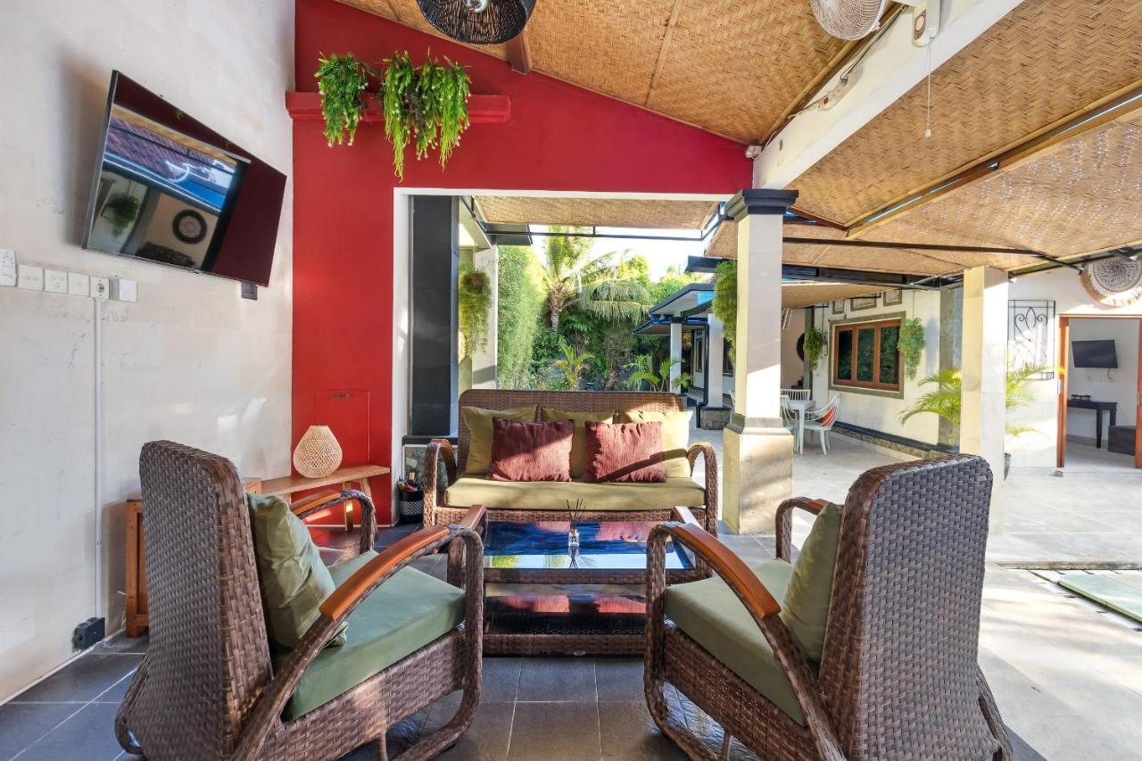 סמיניאק Villa Yati מראה חיצוני תמונה